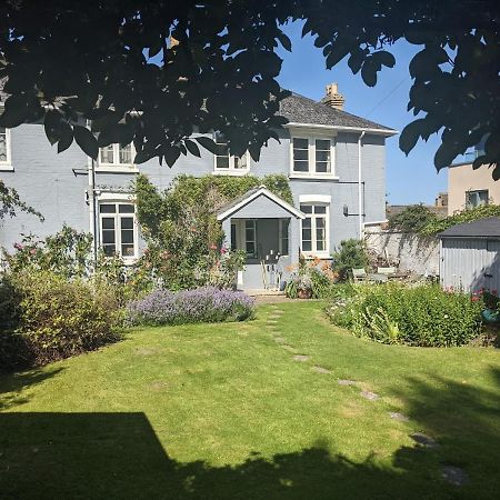 Cliffside Apartment Cowes  Exterior photo