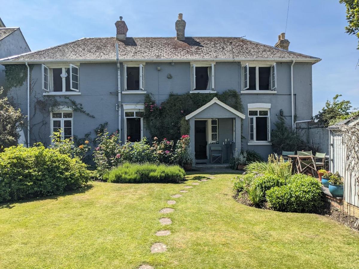 Cliffside Apartment Cowes  Exterior photo